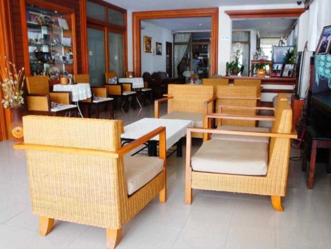 Vipa House Hotell Chiang Mai Exteriör bild