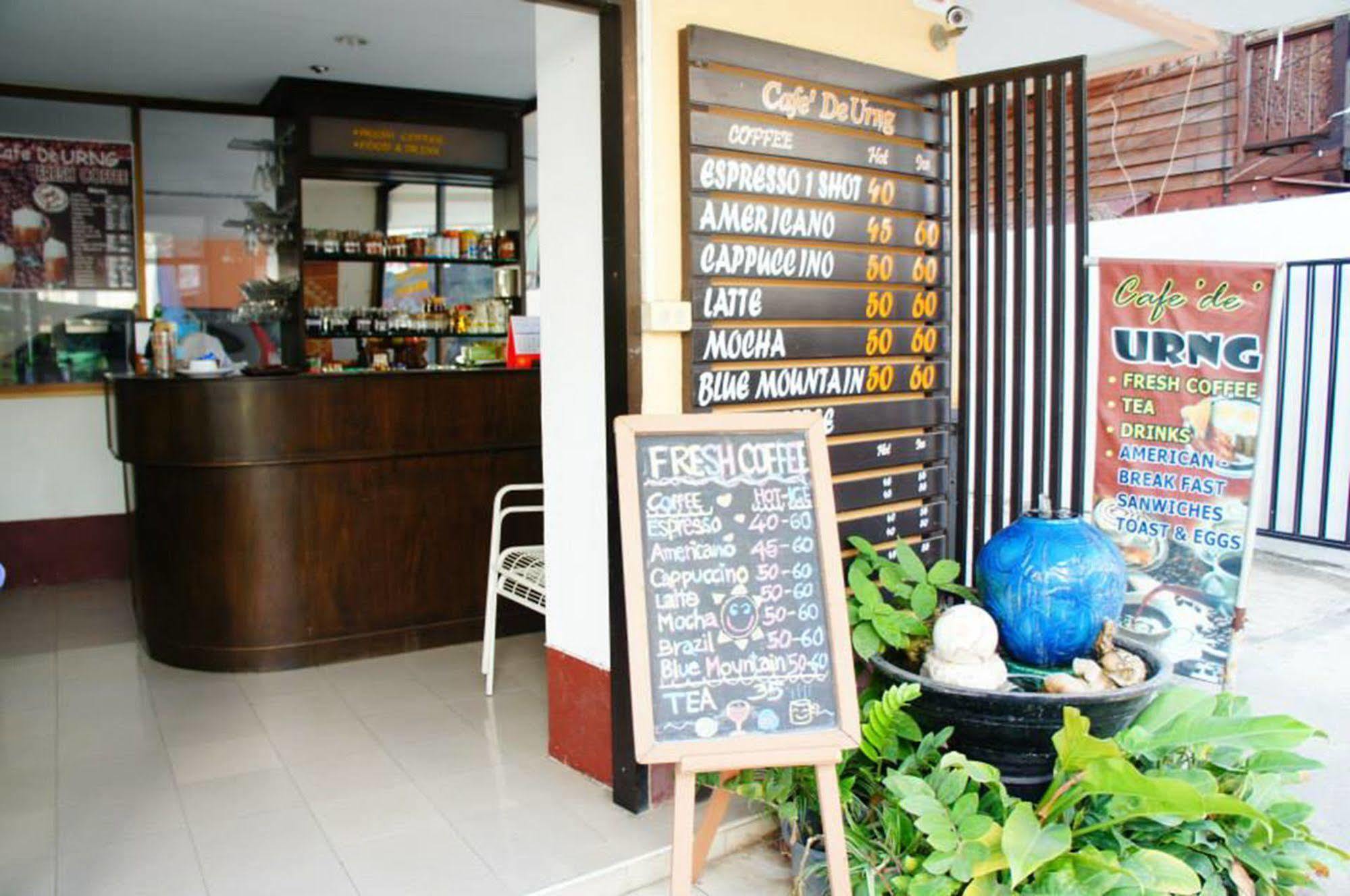 Vipa House Hotell Chiang Mai Exteriör bild