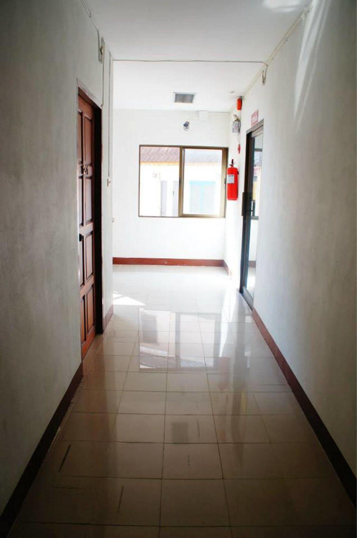 Vipa House Hotell Chiang Mai Exteriör bild